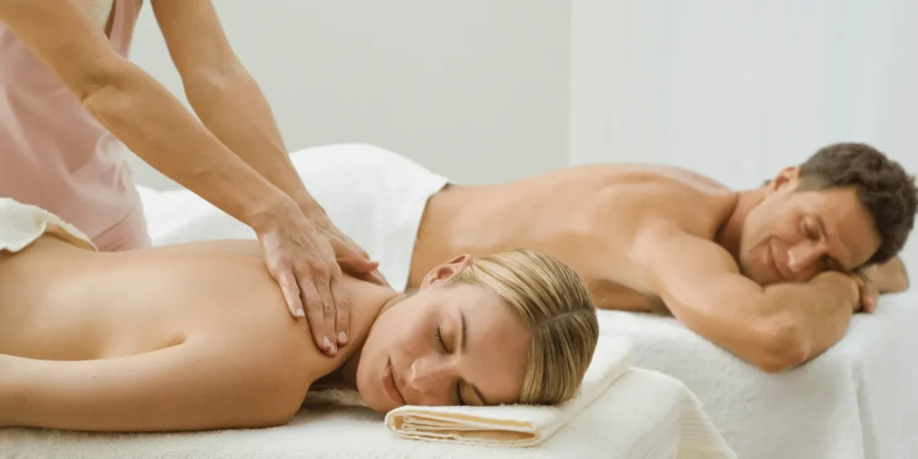 What Is In-Home Couple Massage